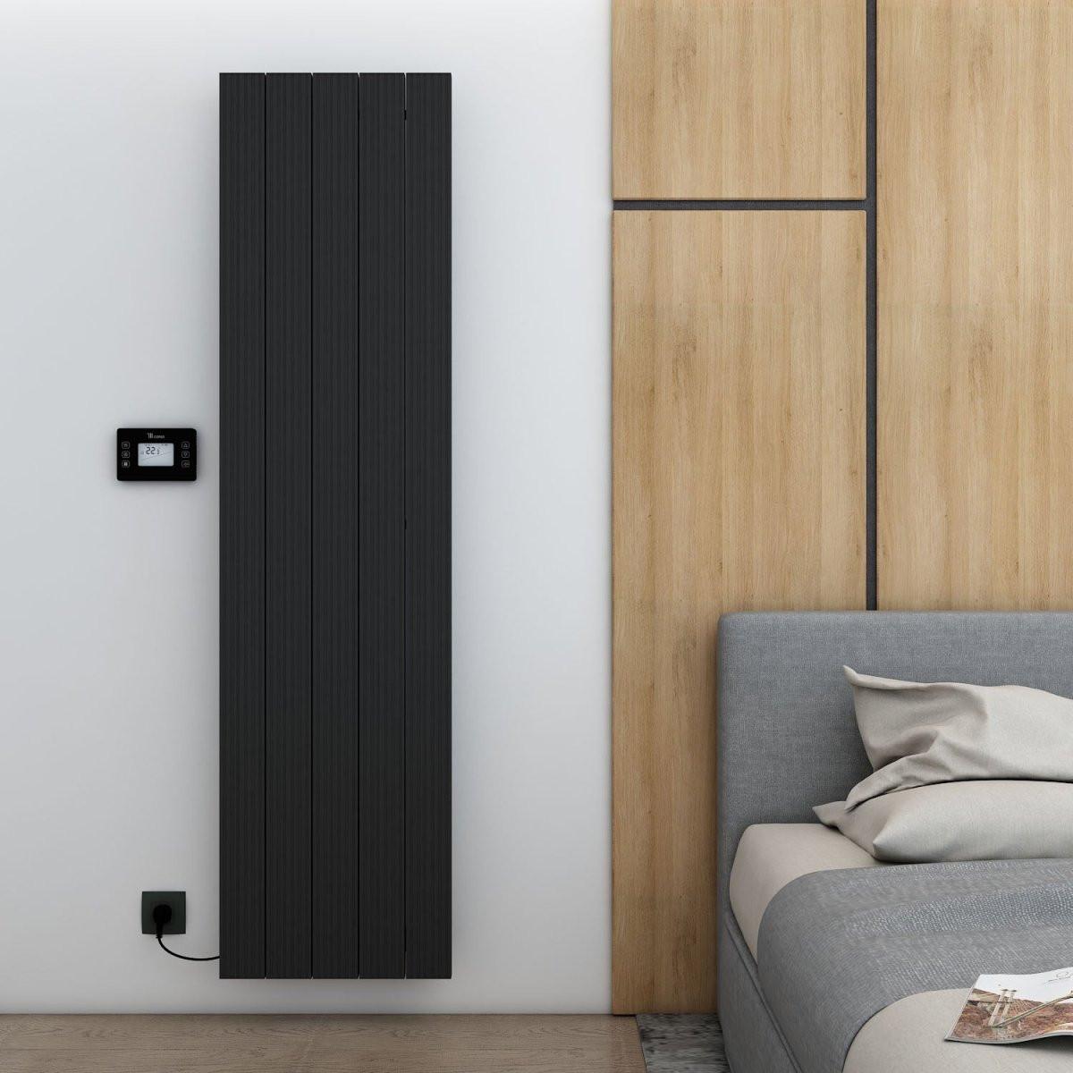 Carisa Boreas M Electric Designer Radiator – Black, vertical