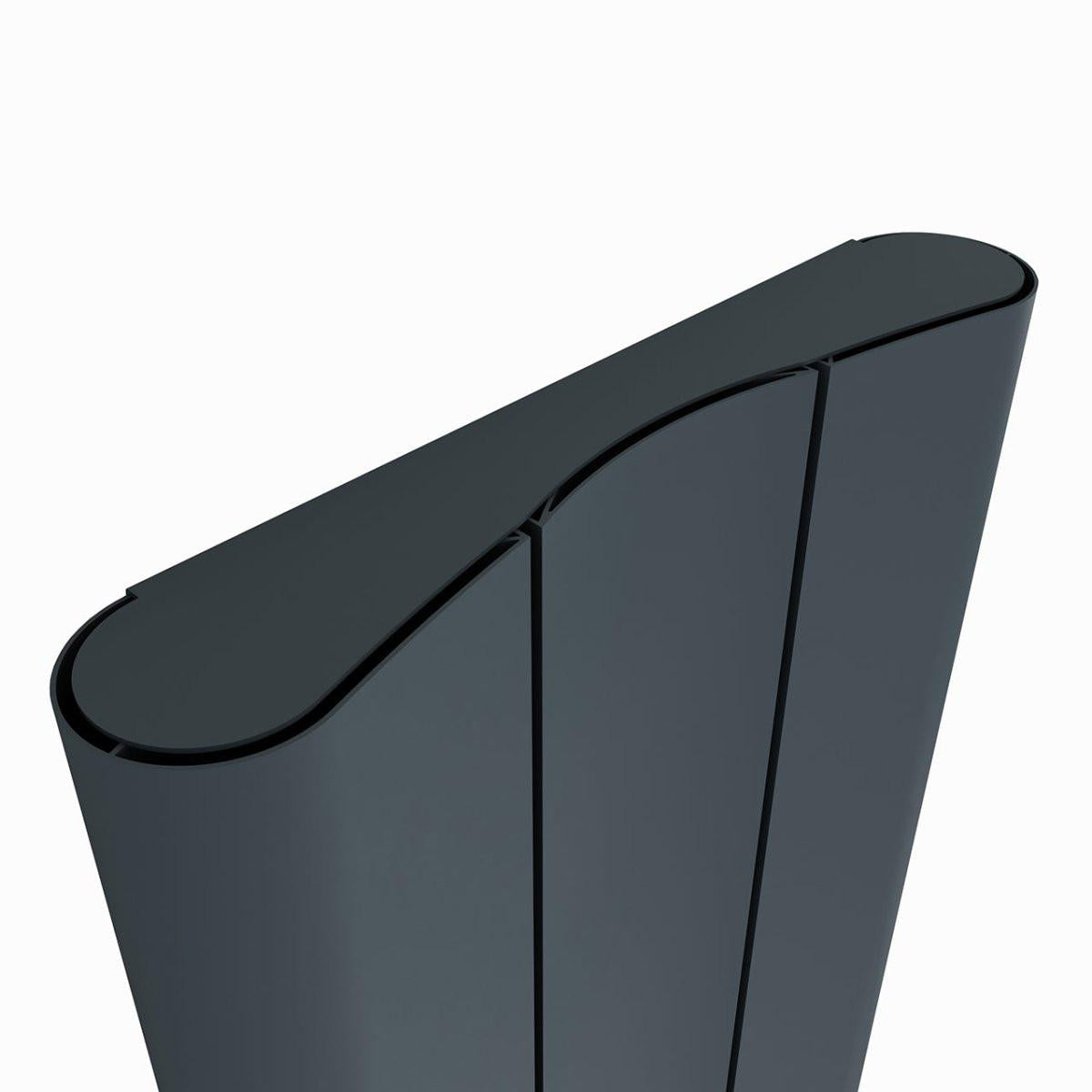 Carisa Curvy Bath Aluminium Heated Towel Rail – Anthracite