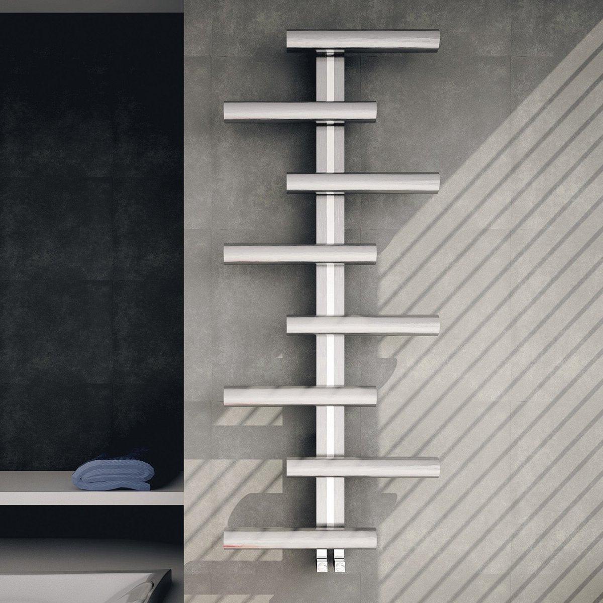 Carisa Vivi Stainless Steel Heated Towel Rail – Mirror Polished