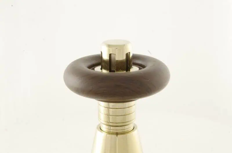 BEN-B-CU01_800-1.jpg Shisha pipe component with brass and wood finish for hookah accessories.