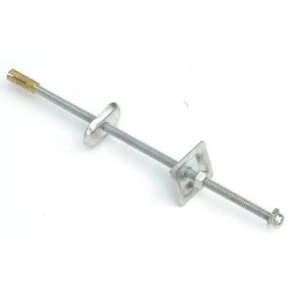 High-quality adjustable pole tool for DIY and professional use in hardware and construction.