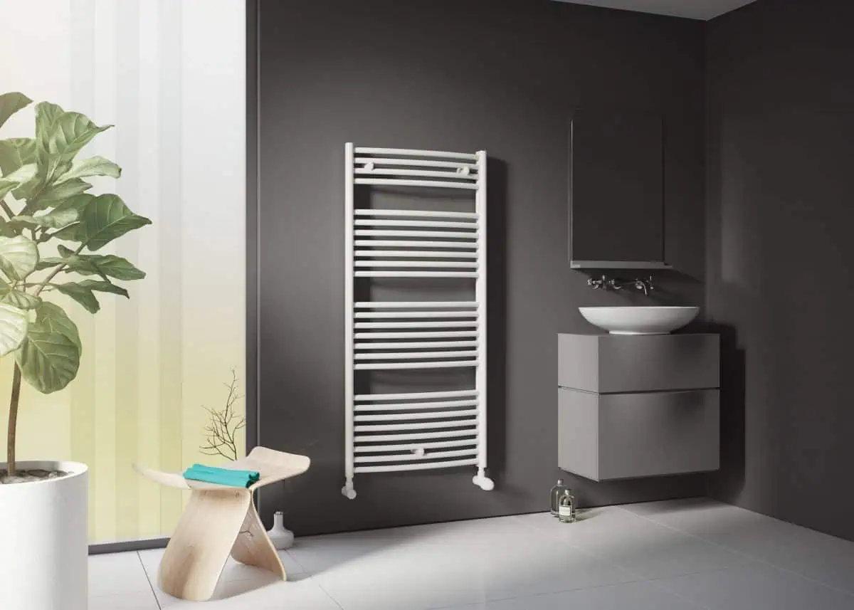 Vessen Radiator Zeus Vertical Designer Towel Radiator (WHITE) | Poshrads